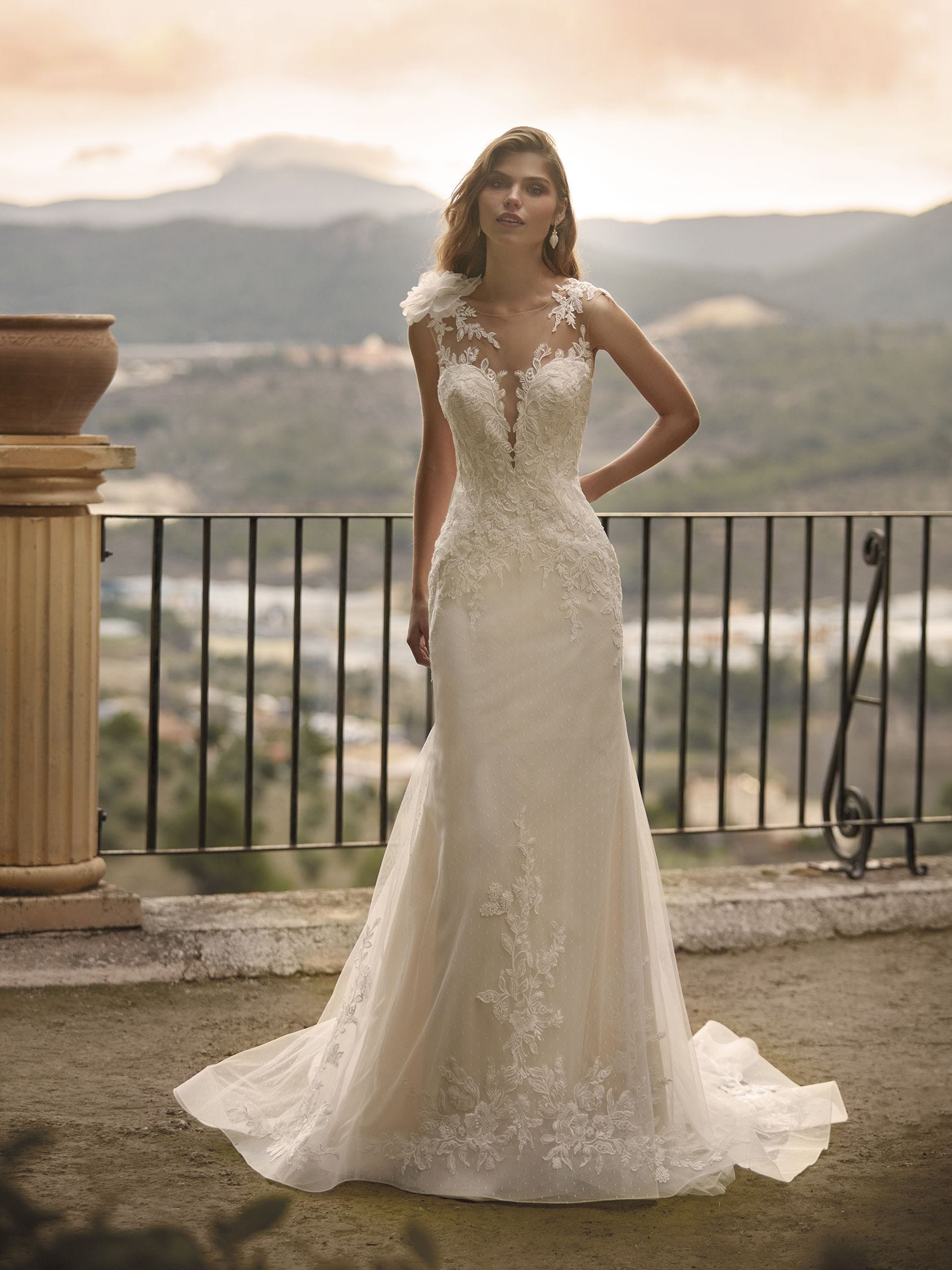 Wisteria wedding outlet dress